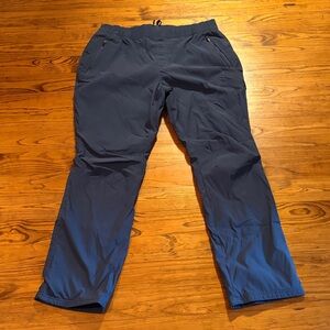 Eddie Bauer Women’s Navy Blue Fleece-Lined Pants